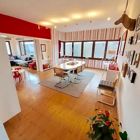 La Des Savoyards Ferienhaus *